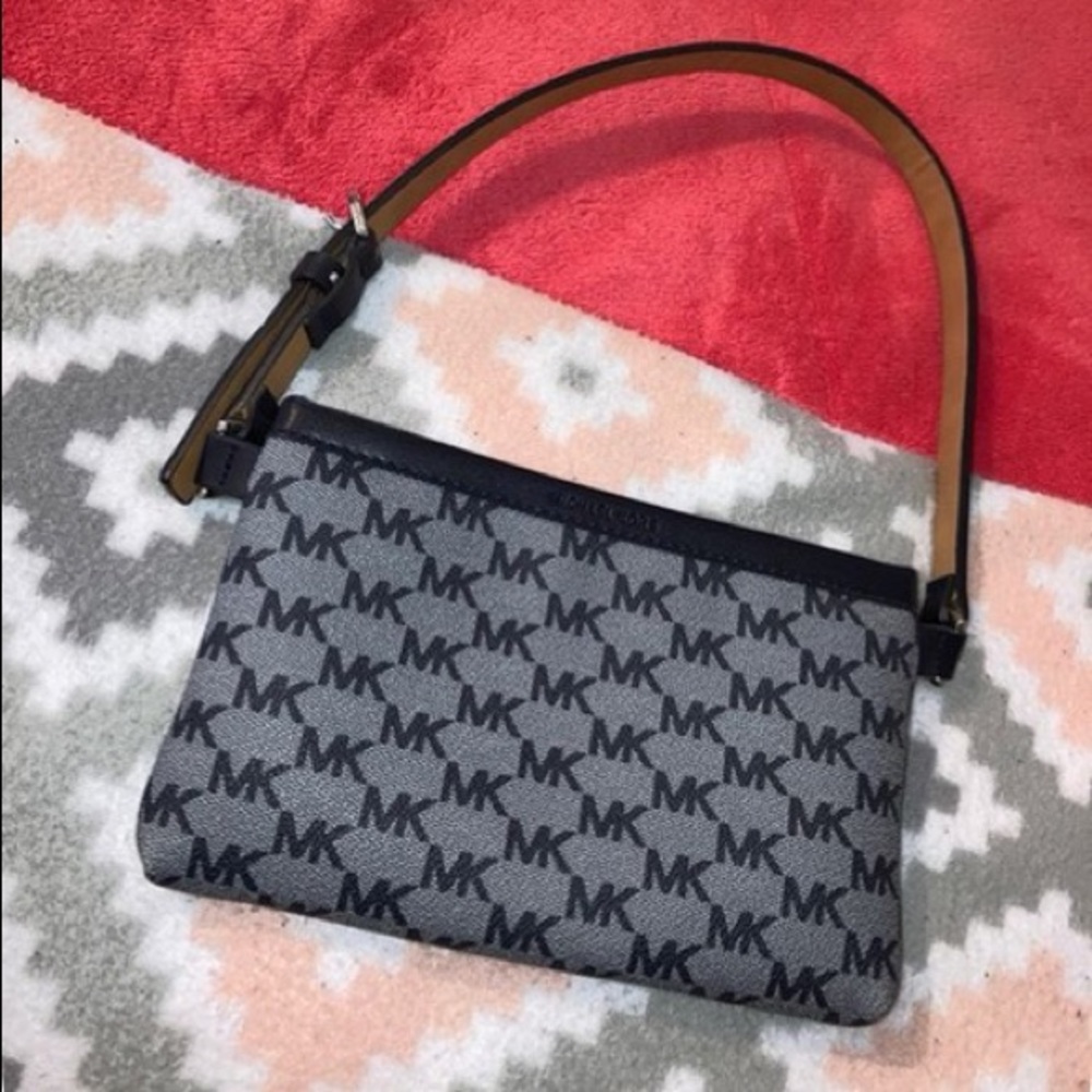 MK pouch bag